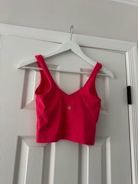 lululemon align Tank Top lip gloss